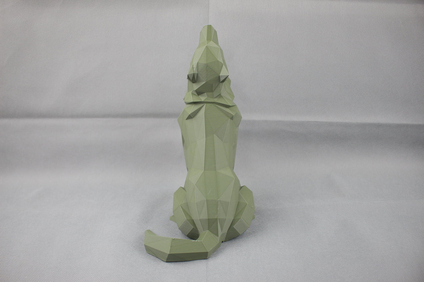 Howling Wolf Statue